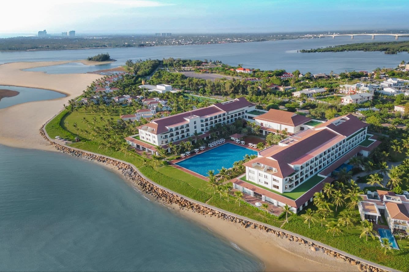 Renaissance Danang Hoi An Resort & Spa - Google Advertising